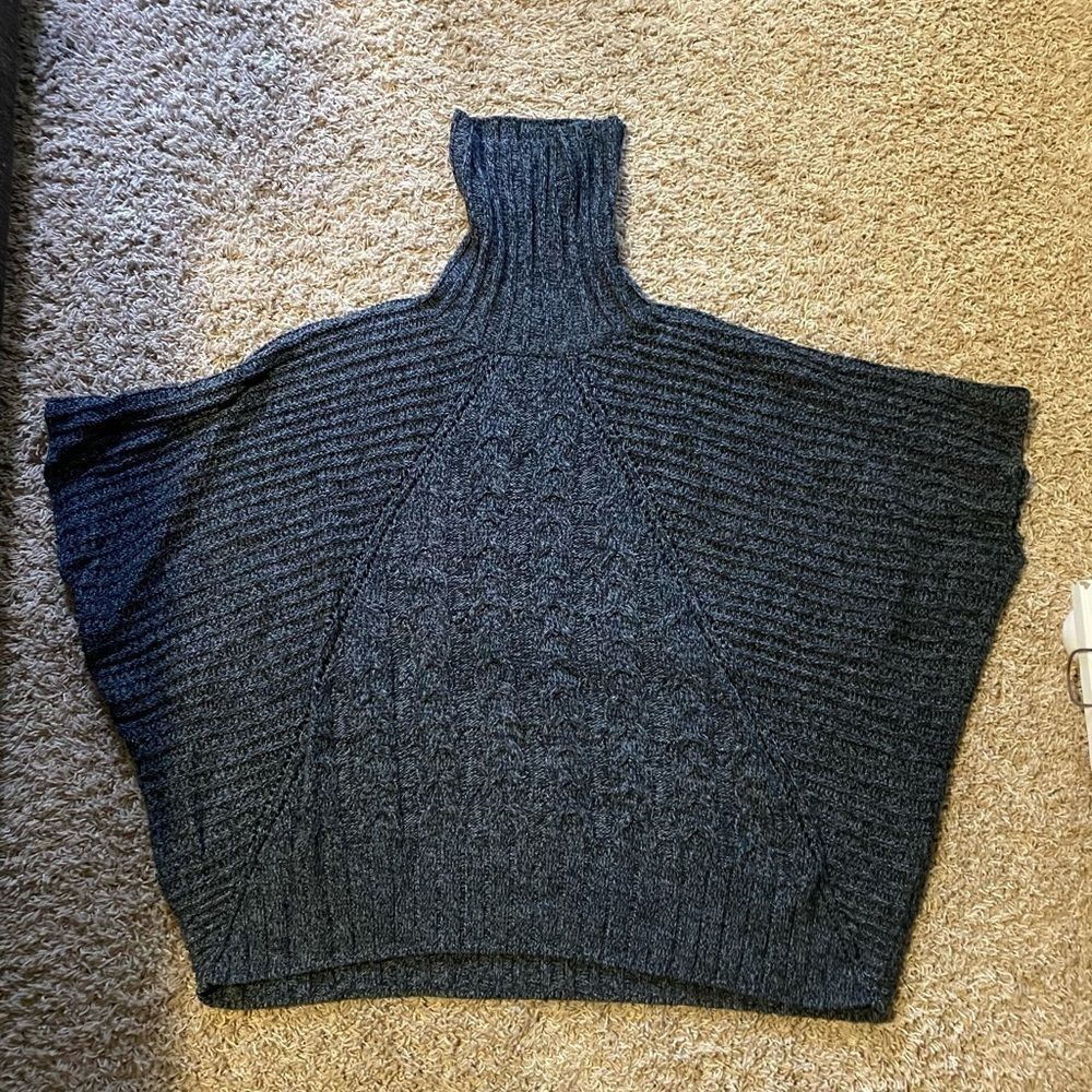 Great roomy variegated sweater by Caslon sz S/M